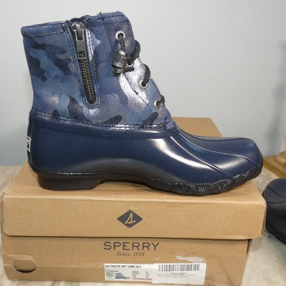 Sperry Docksider Saltwater Duck Boots Silver Metalic and Blue Camo 6 - Picture 6 of 10